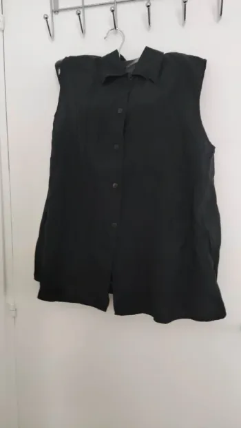 Chemisier sans manche noir taille unique