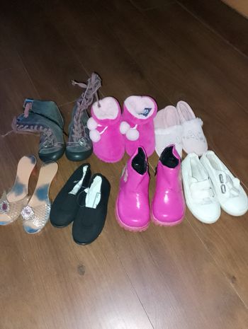 Divers chaussures p.27
