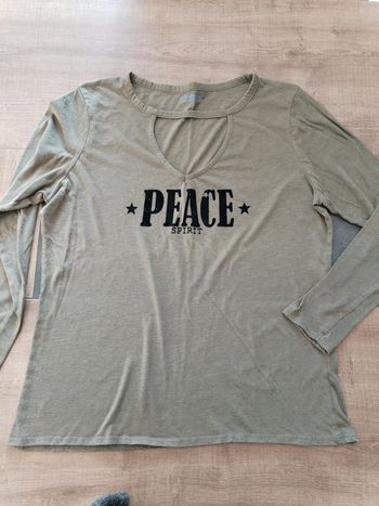 Top peace L