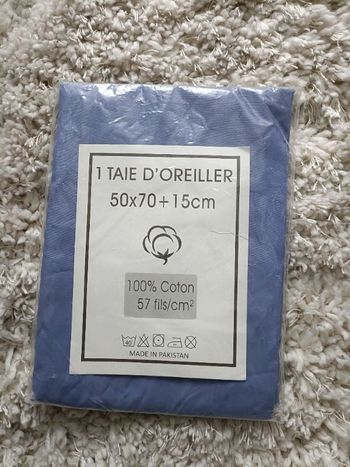Taie d'oreiller en 50 X 70 + 15 cm