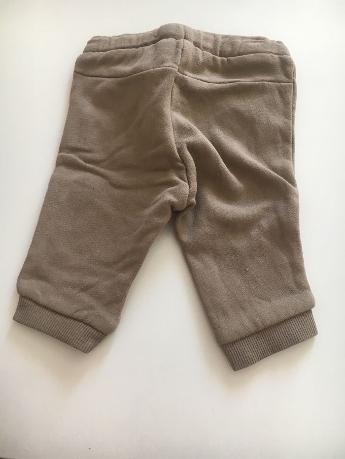 Pantalon 1 mois - photo numéro 2