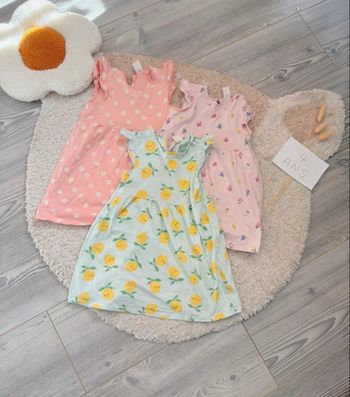 Lot robes fille 4 ans