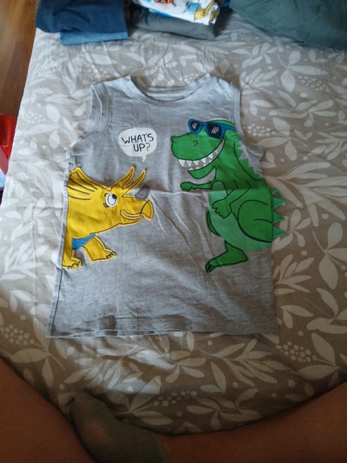 Debardeur dinosaure 6ans