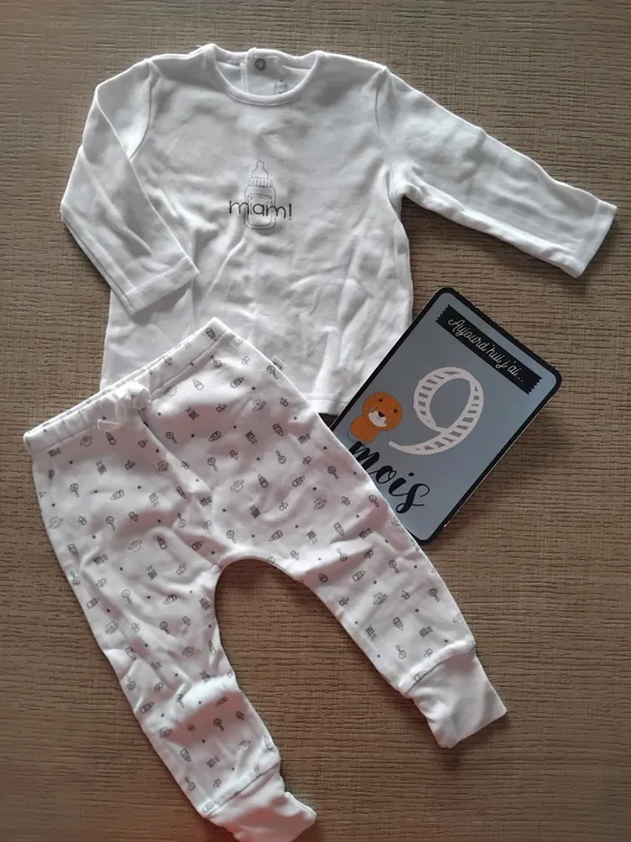 Ensemble 9 mois / 71 cm