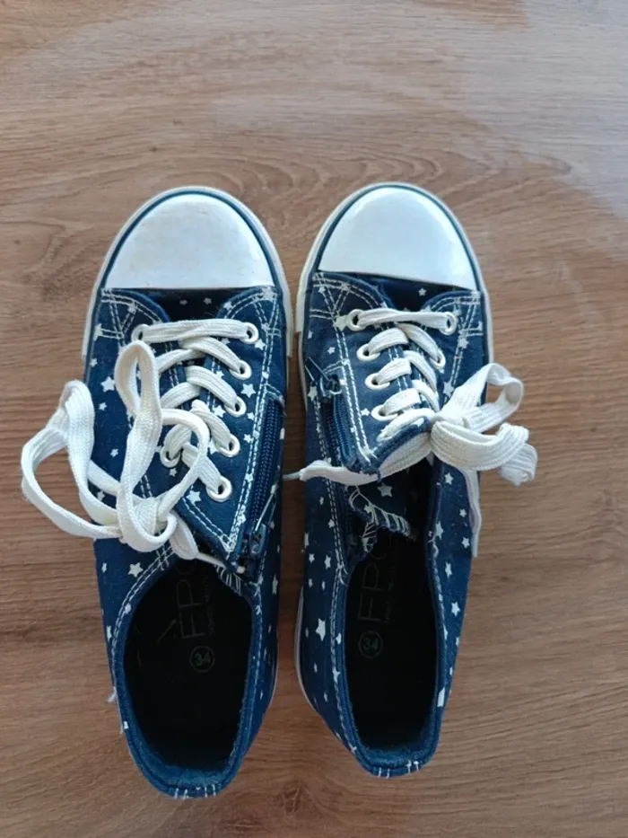 Baskets en toile - photo numéro 3