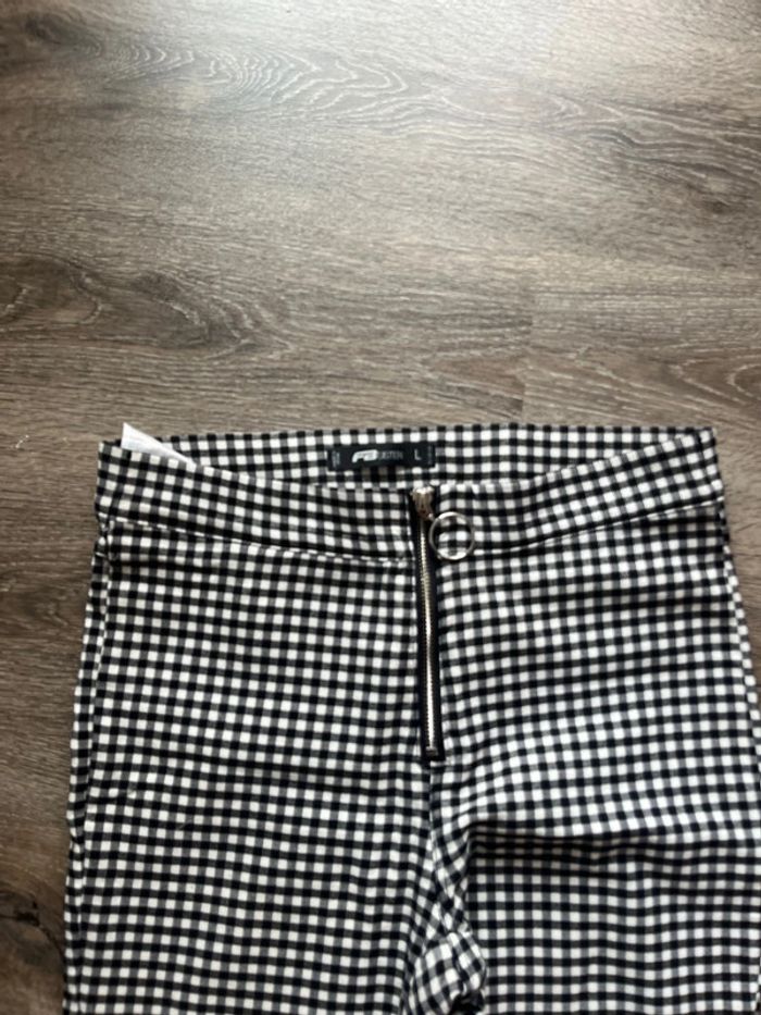 Pantalon - photo numéro 2