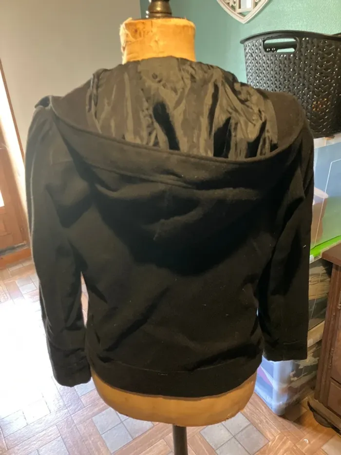 Manteau noir à capuche @ - photo numéro 7