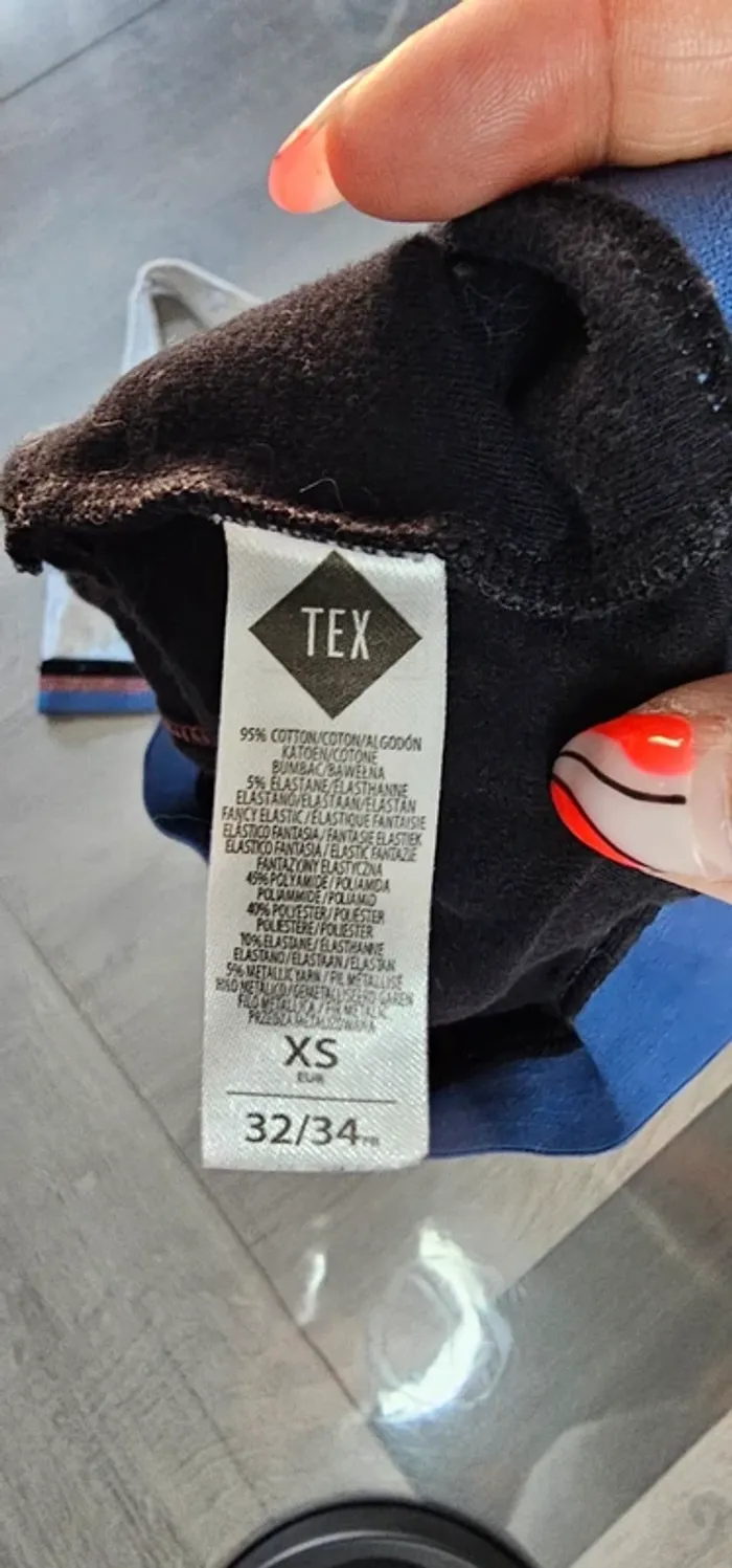 Lot de 2 brassières Tex XS soit 12 ans - photo numéro 2