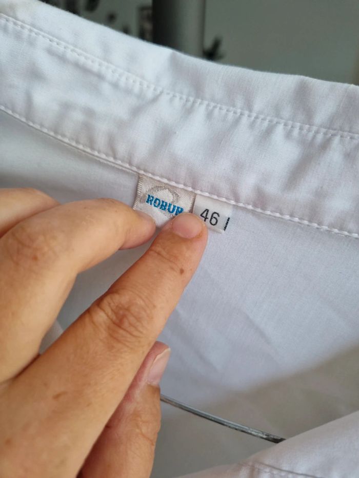 Chemise professionnelle robur taille 46 - photo numéro 2