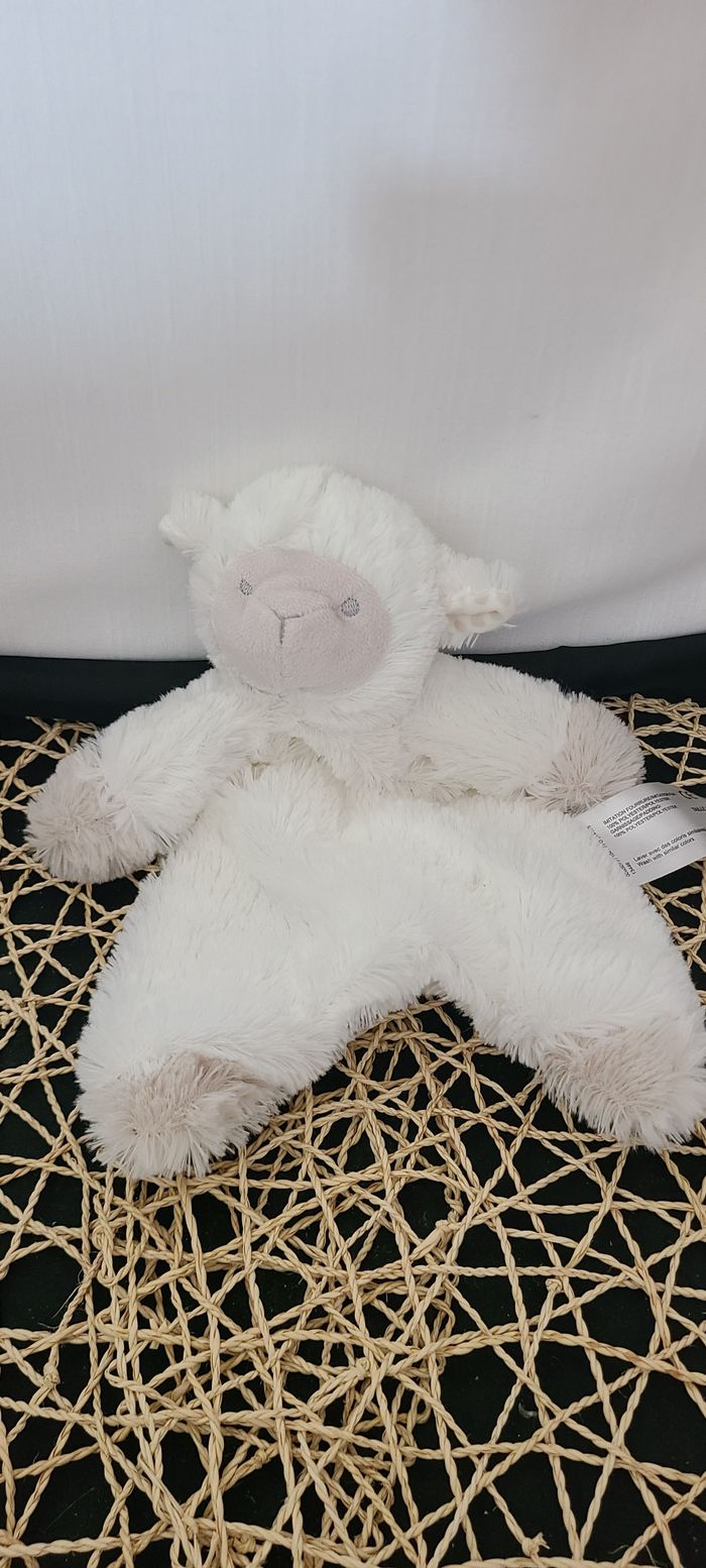 Mouton KIMBALOO (La Halle) doudou plat blanc