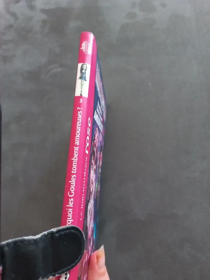 Blibliotheque rose monster high tome 3 - photo numéro 4