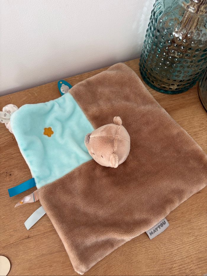 Doudou ours Basile jamais utilisé - photo numéro 6