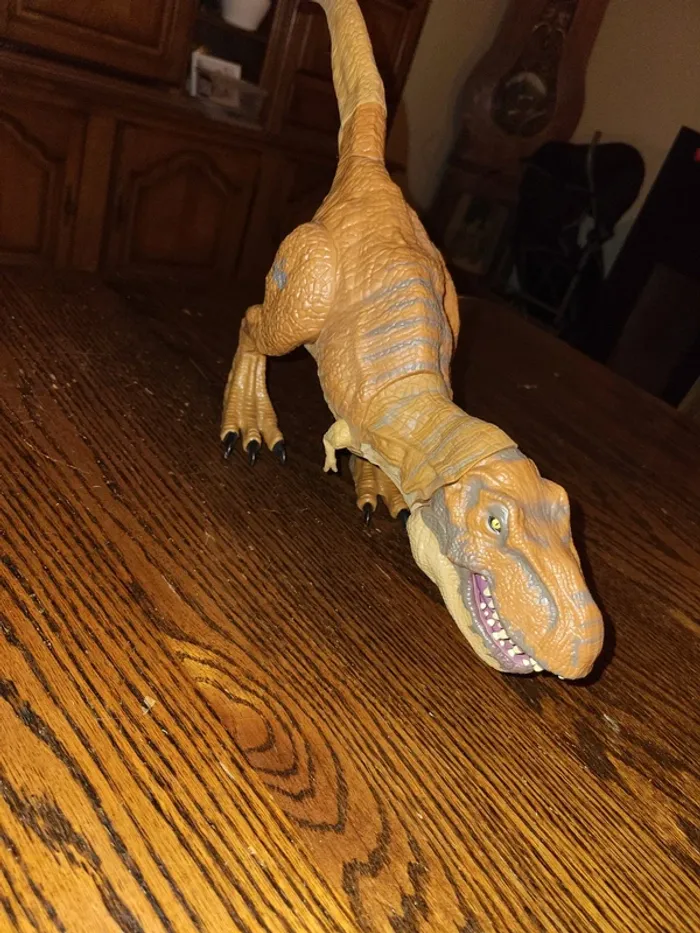 Dinosaure articulé et sonore - photo numéro 2