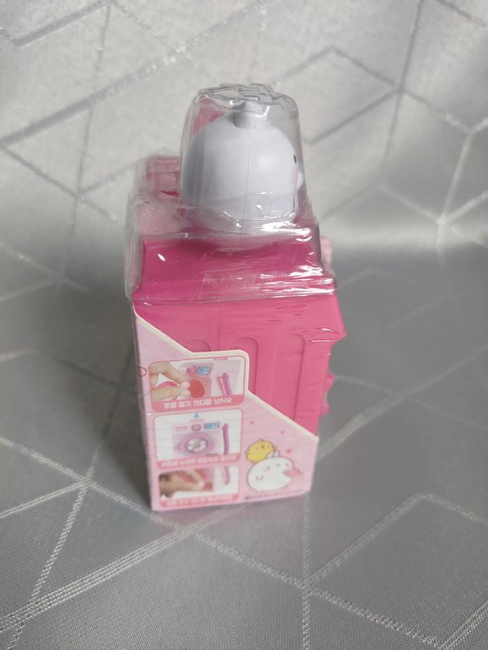 Distributeur de bonbons Molang – Mini lave-linge interactif & figurine - photo numéro 2