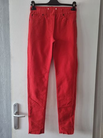 Pantalon rouge