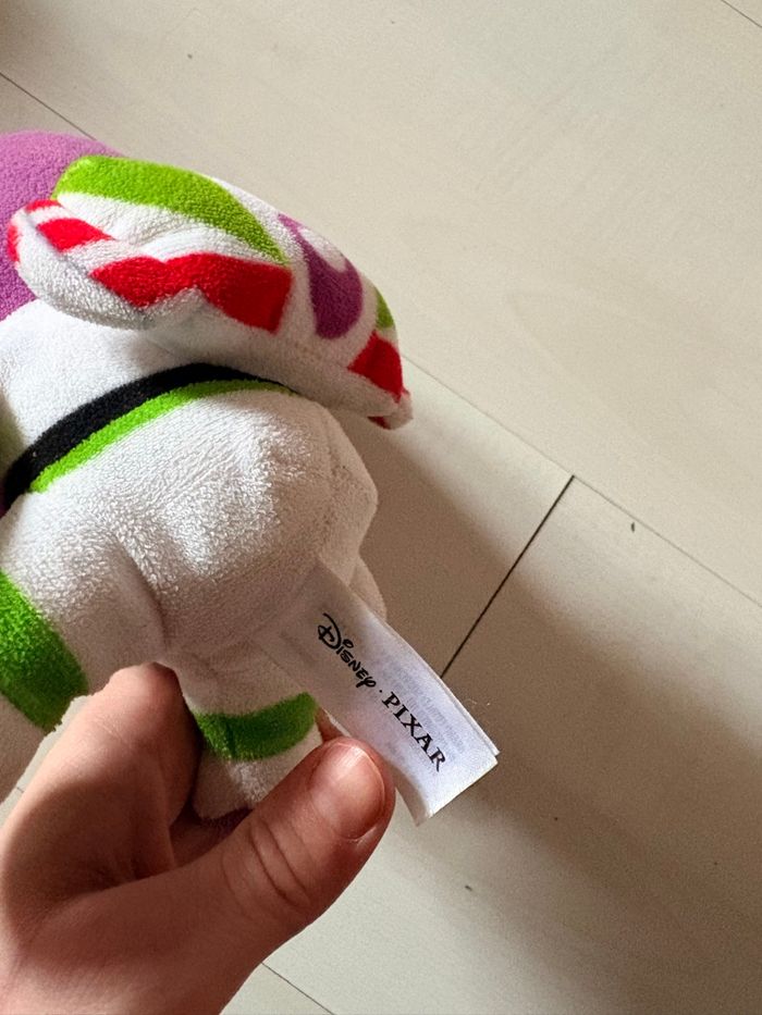 Bon état - Peluche Buzz l’éclair Toy Story - photo numéro 6