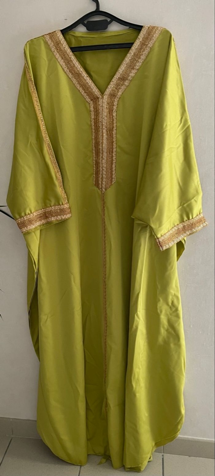 caftan/abaya Ample et Fluide Convient à Toutes Les Morphologies vert anis - photo numéro 2