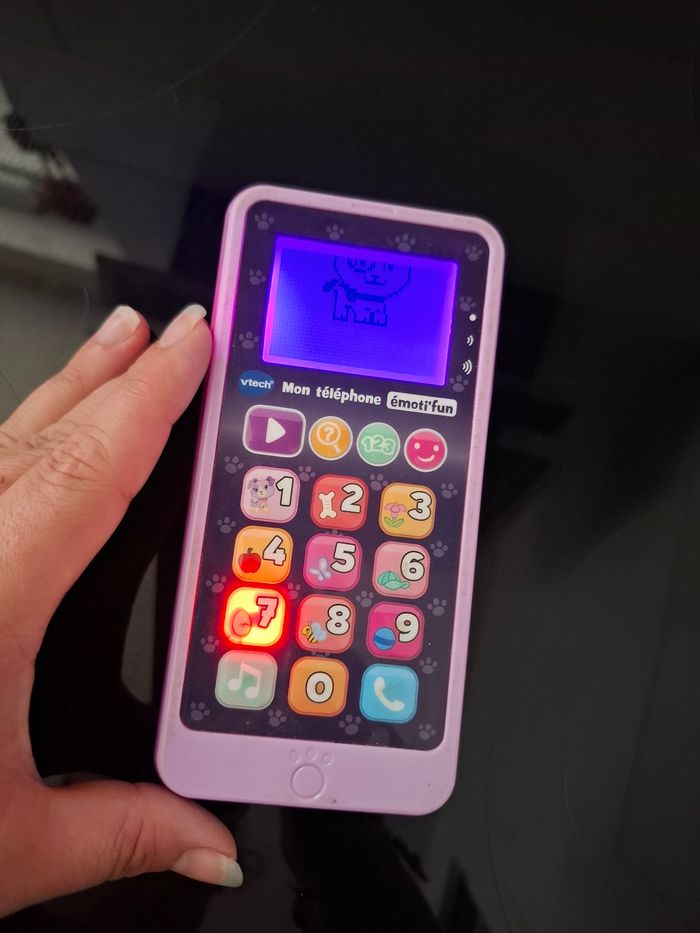 Mon téléphone émoti'fun - photo numéro 2