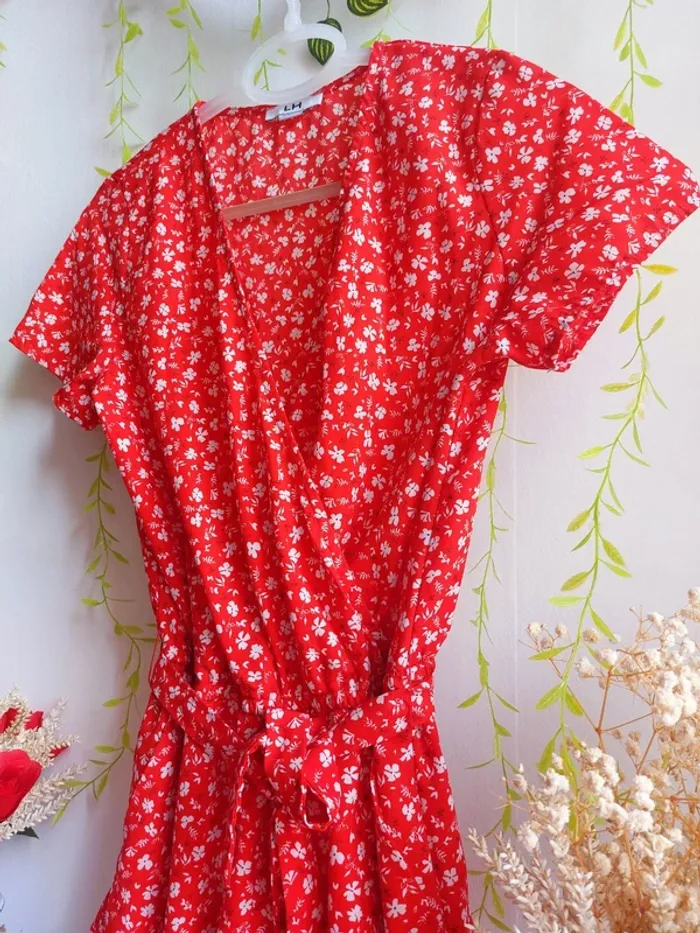 💃 Combi Pantalon Rouge à Fleurs – Taille 36 – La Halle 🌸 - photo numéro 2