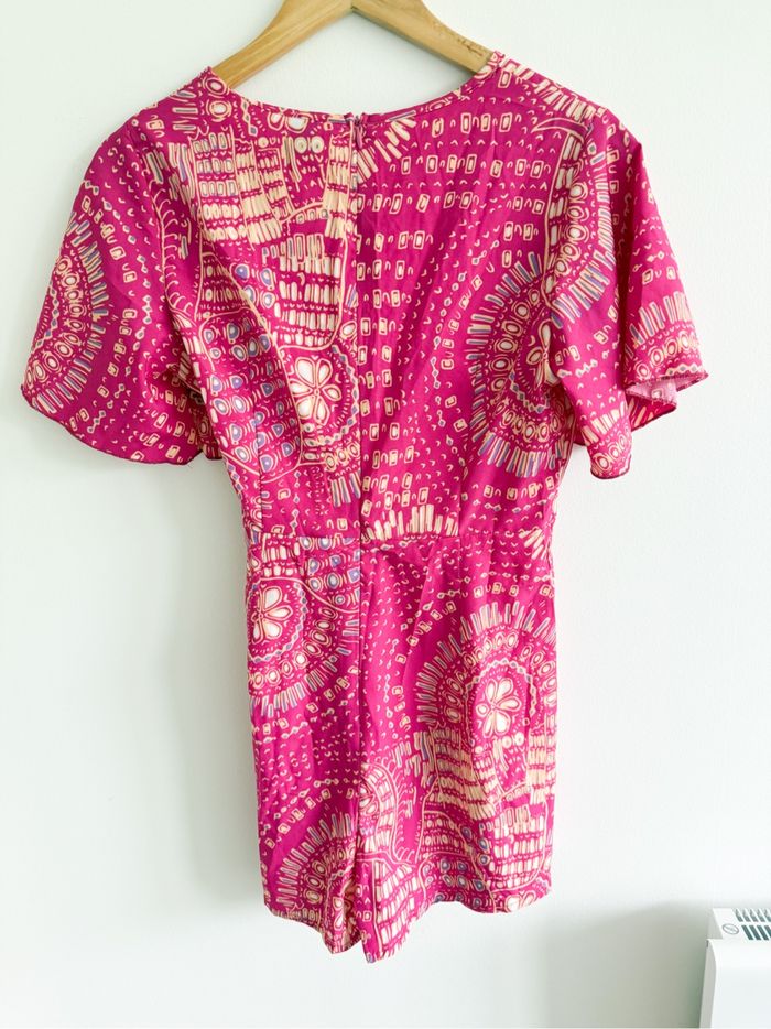 Combishort manches courtes fuchsia à motifs abricot Shein taille 36 S - photo numéro 5