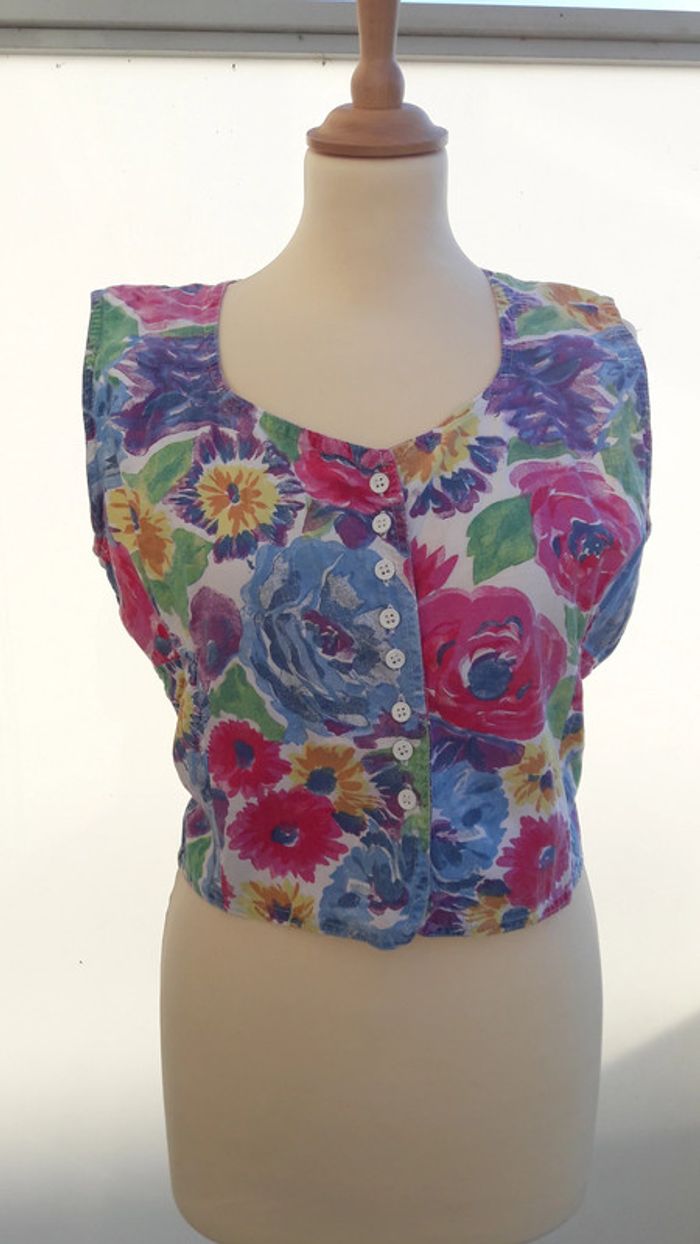blouse top court vintage à fleurs crop