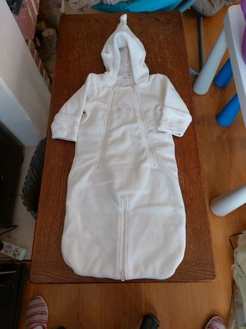 Manteau pour siège auto