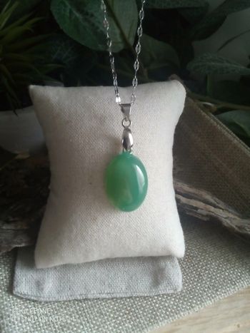 Collier pierre d'agate verte naturelle