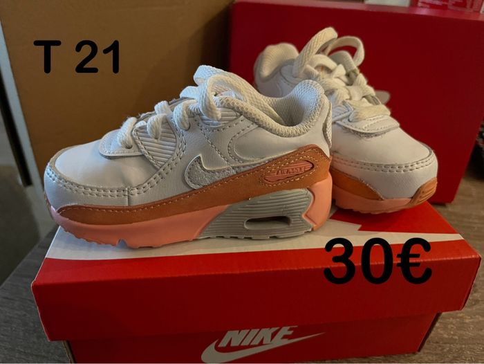 Chaussure nike - photo numéro 2