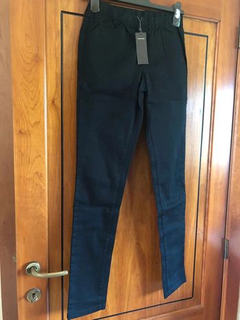 Pantalon noir 38/40 Pieces