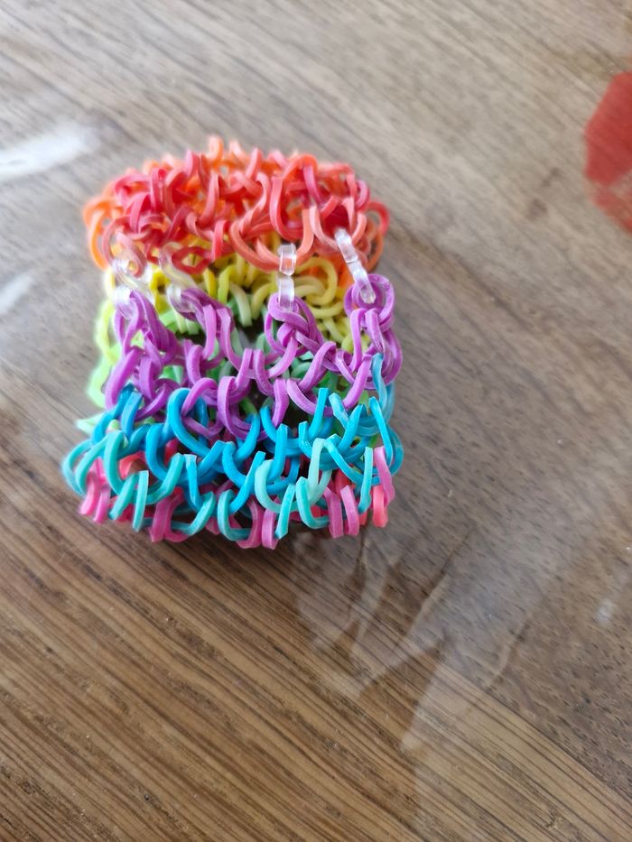 Joli petit bracelet arc en ciel - photo numéro 7