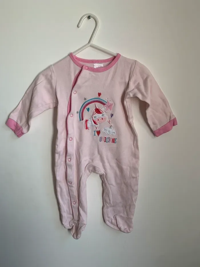 Pyjama rose motif licorne – Babou – 9 mois - photo numéro 2