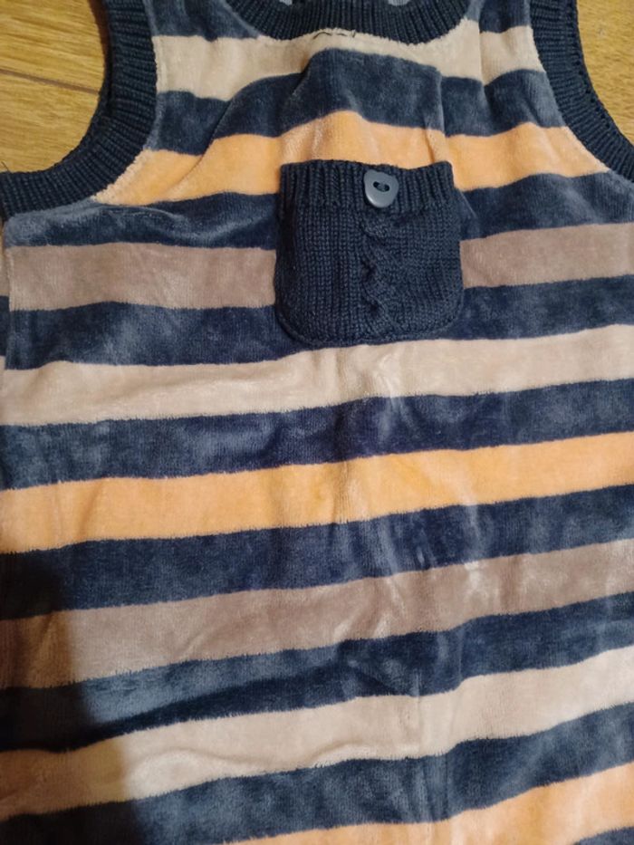 Combinaison 9 mois - photo numéro 2