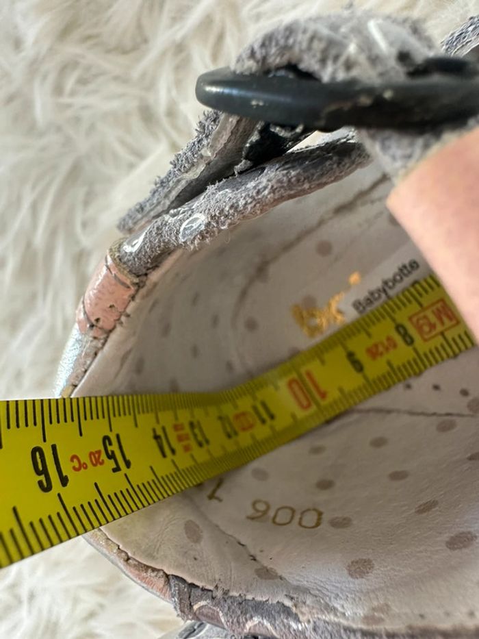 Paire de sandales Babybotte taille 18 - photo numéro 5
