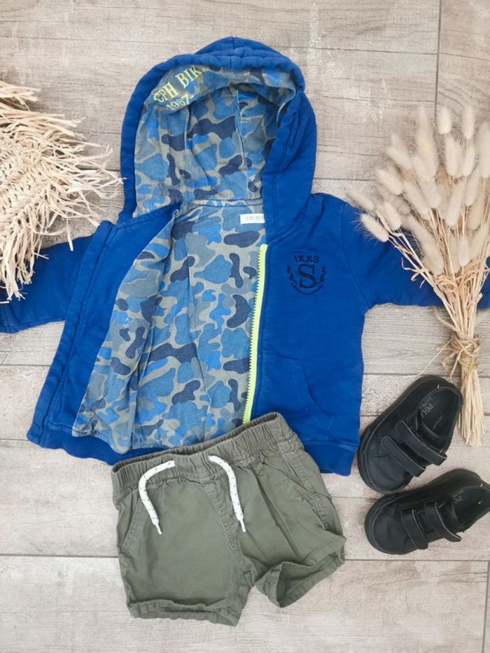 🍌Veste capuche IKKS 12mois bleu camouflage🍎