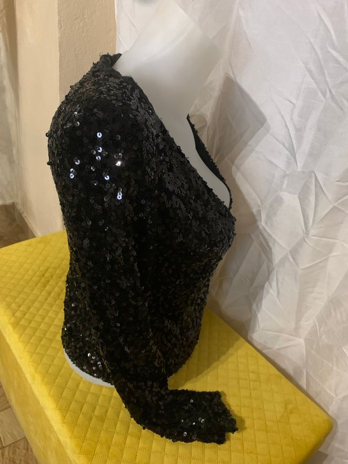 Cardigan Danity à sequin taille S tres bon état noir idéale pour les fêtes 🥳 - photo numéro 3