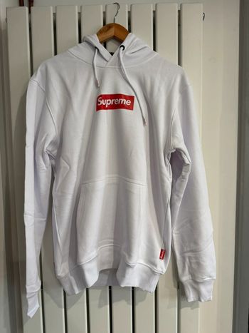 Pull / Sweat blanc Supreme Taille M