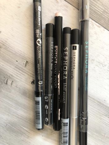 Khol yeux noir
