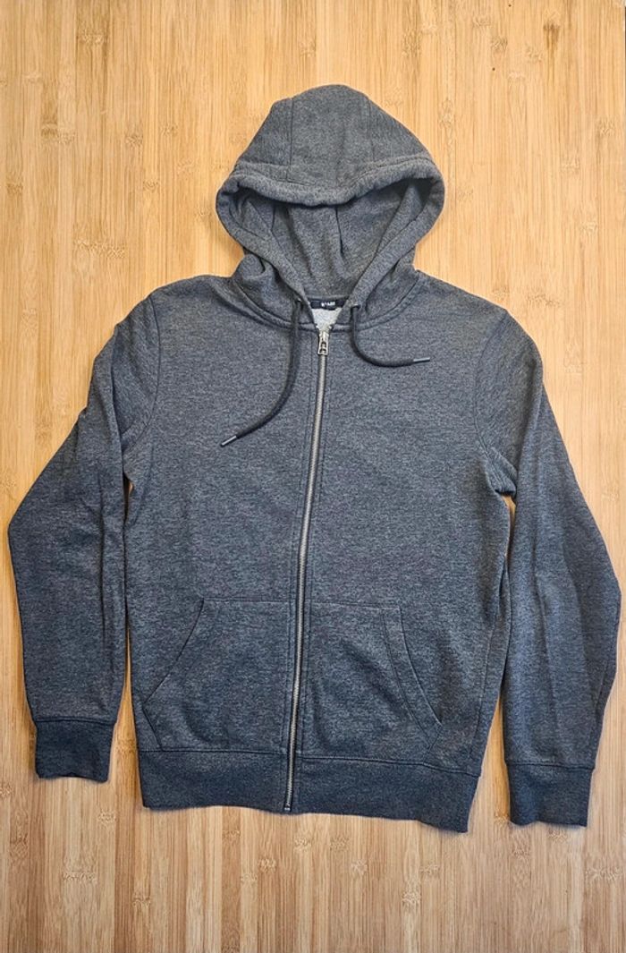Sweet capuche Kiabi T:S - photo numéro 3