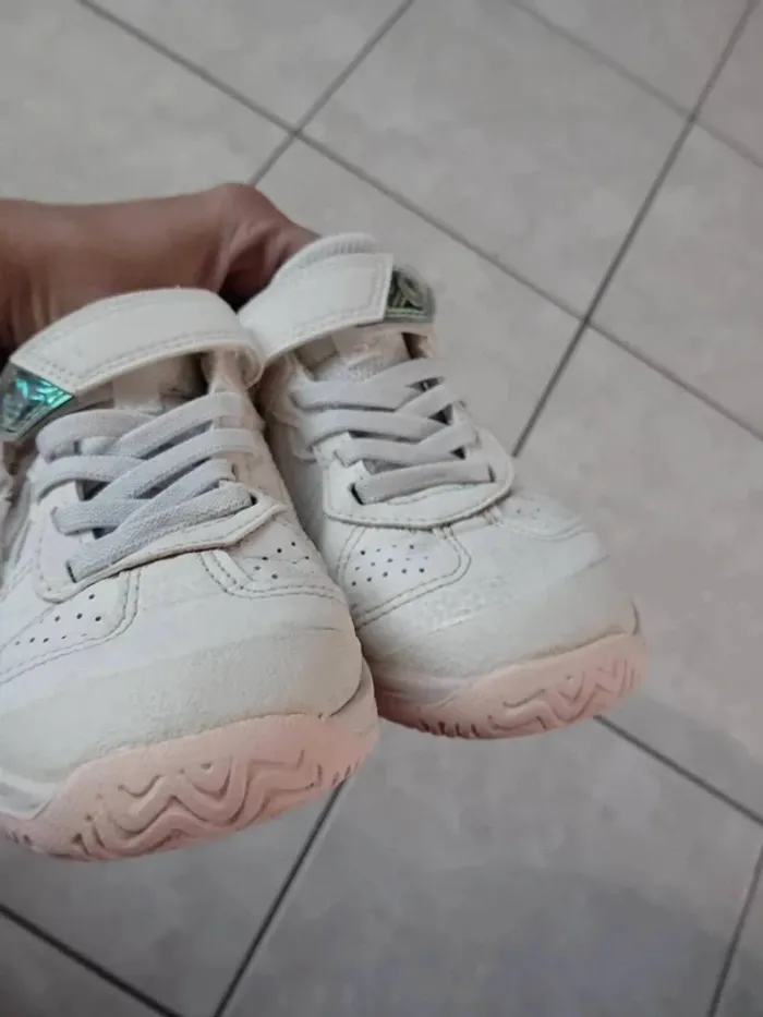 Basket fille taille 31 - photo numéro 2