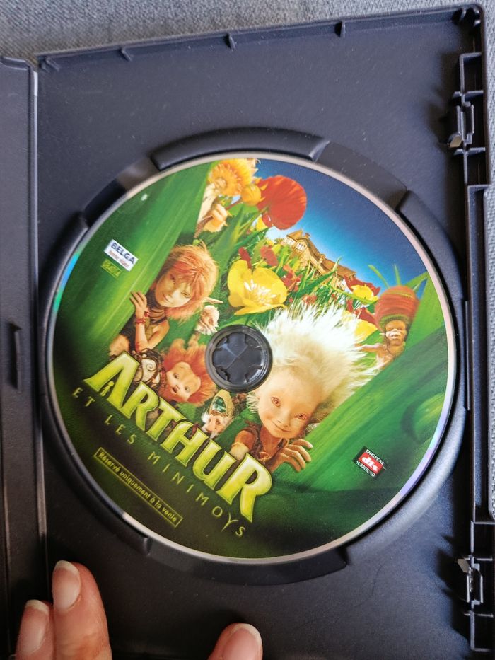 DVD Arthur et les minimoys - photo numéro 2