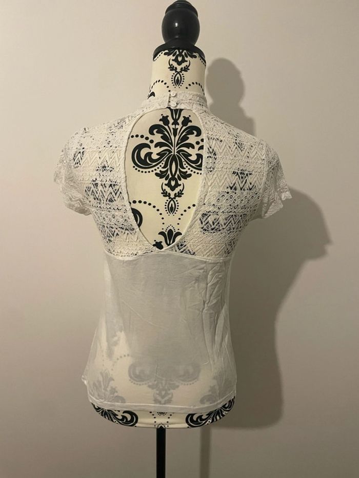 T-shirt manches courtes blanc col montant à dentelle Jennyfer taille M - photo numéro 5