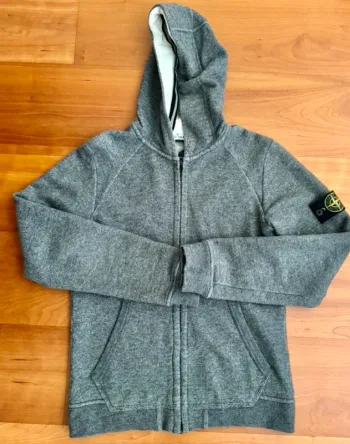 Veste à capuche Stone Island gris – Taille S – Patch authentique – Zip intégral