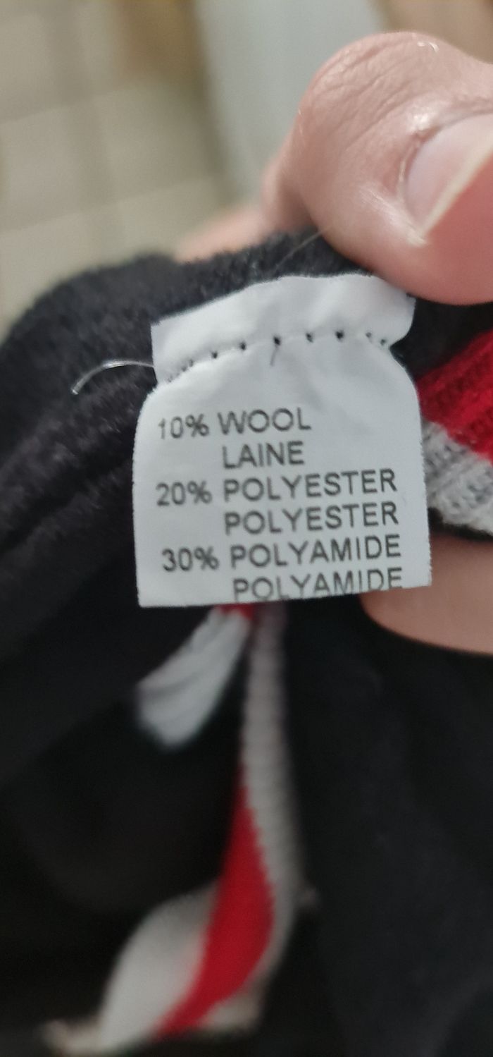 Pull taille 38/40 M/L - photo numéro 4