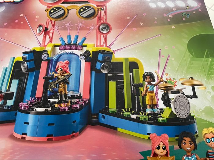 Boîte LEGO Friends 42616 Neuve - photo numéro 15