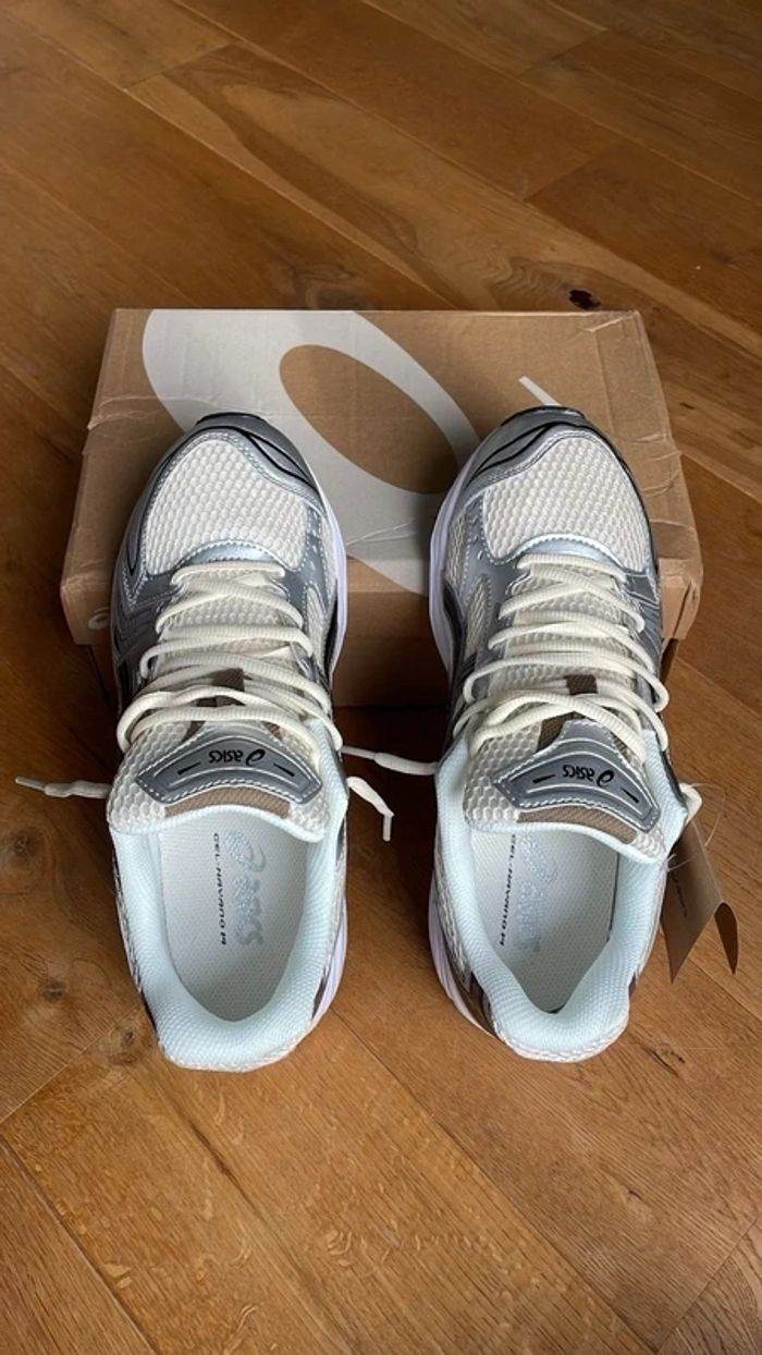 Asics Gel NYC Kayano 14 Taille 43.5 - photo numéro 3