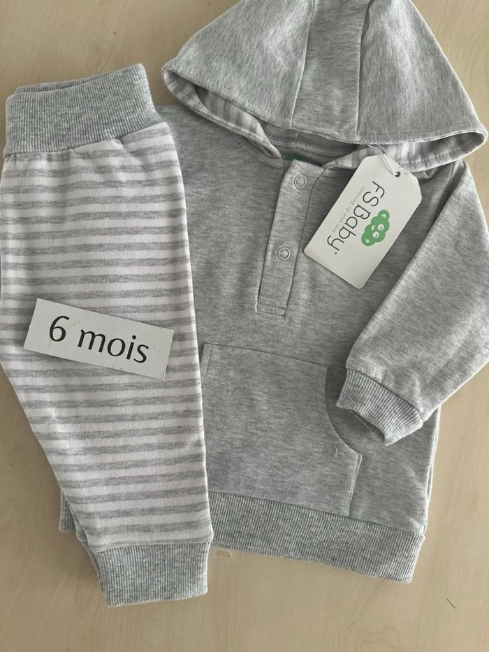 Ensemble - bébé garçon - neuf. FS baby - taille 6 mois - photo numéro 2