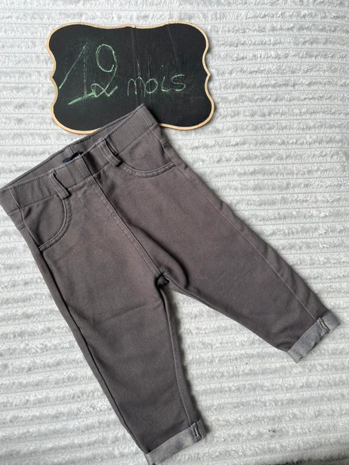 Jegging gris Kiabi 12 mois