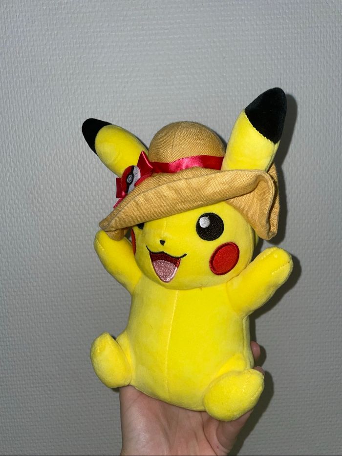 Peluche Pokémon pikachu - photo numéro 2