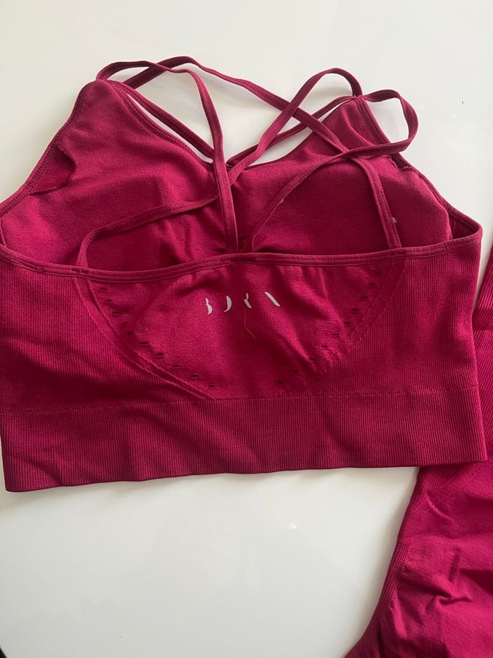 Ensemble de sport - photo numéro 2