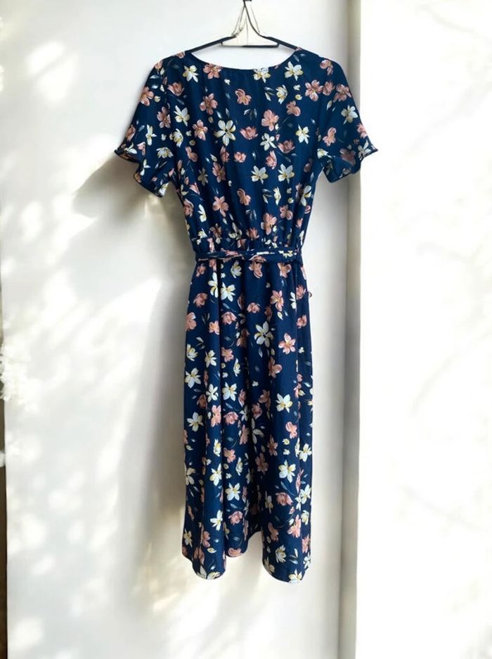 🎀 Robe longue femme florale bleu marine taille M🎀 - photo numéro 2